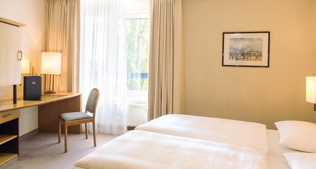 Victor'S Residenz-Hotel Frankenthal Exterior photo